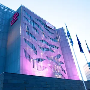 4* מלון Crowne Plaza Fiera By Ihg